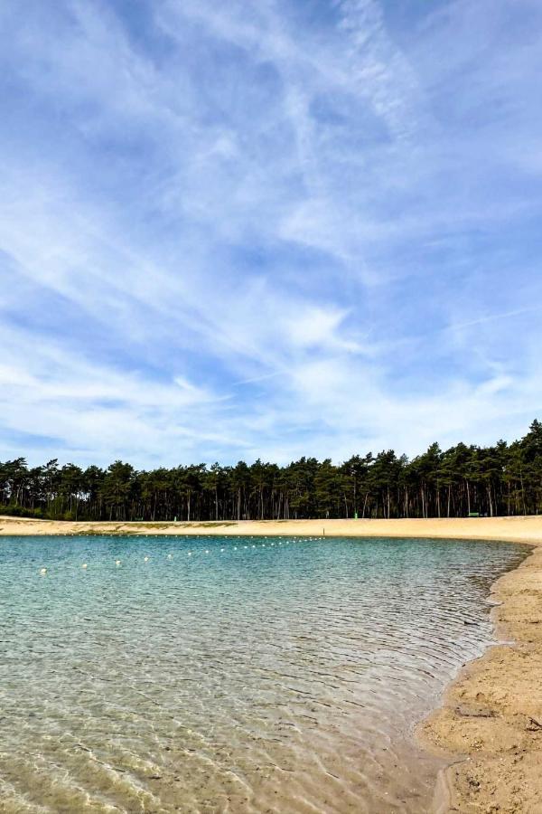 Foss Lodge - Luxe Boutique Boshuis Veluwe ヌンスペート エクステリア 写真
