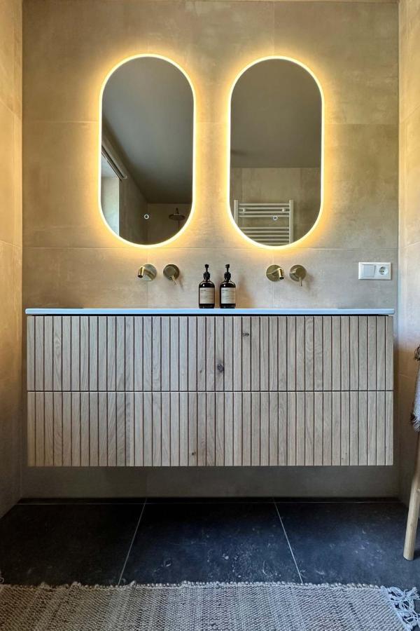 Foss Lodge - Luxe Boutique Boshuis Veluwe ヌンスペート エクステリア 写真
