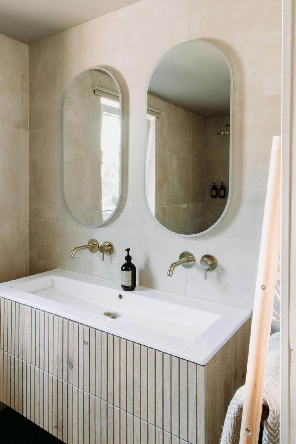Foss Lodge - Luxe Boutique Boshuis Veluwe ヌンスペート エクステリア 写真